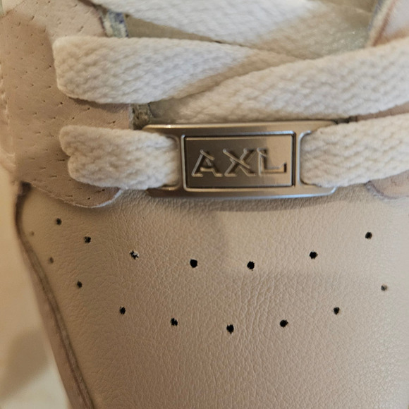 Men's NWT Axels Edition 1 Sneakers Size 44 (US 10.5) - Picture 4 of 13